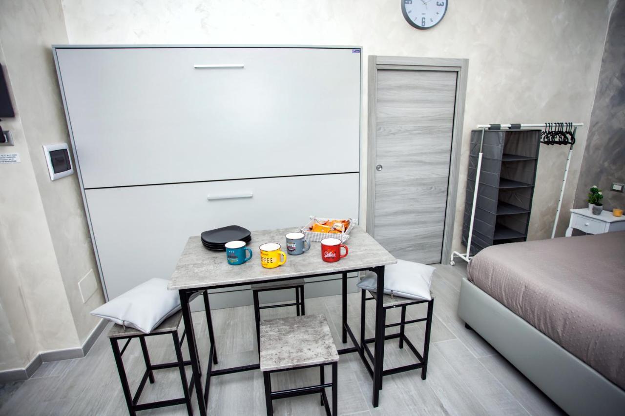 La Casetta Di Lulu Napoli Exterior foto