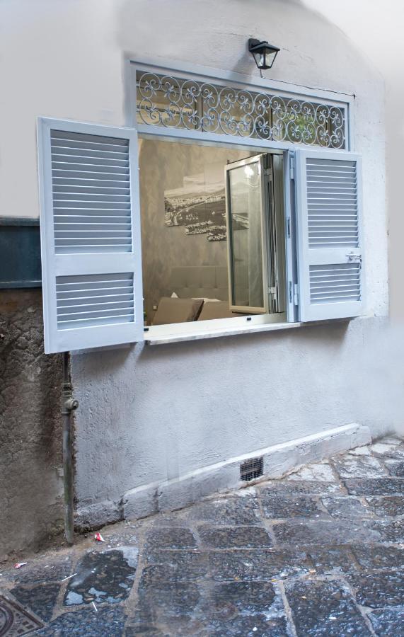 La Casetta Di Lulu Napoli Exterior foto